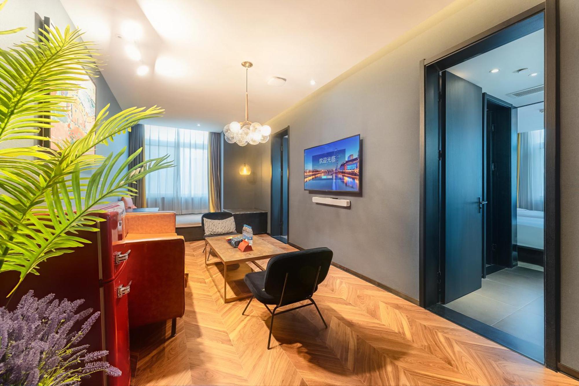 Hesu Designer Hotel & Suites -Near Xi'An Drum Tower And Yongning Gate -Free Laundry Luggage Storage -Kitty Cafe With Freshly Ground Coffee -24H Front Desk -English Service Zewnętrze zdjęcie