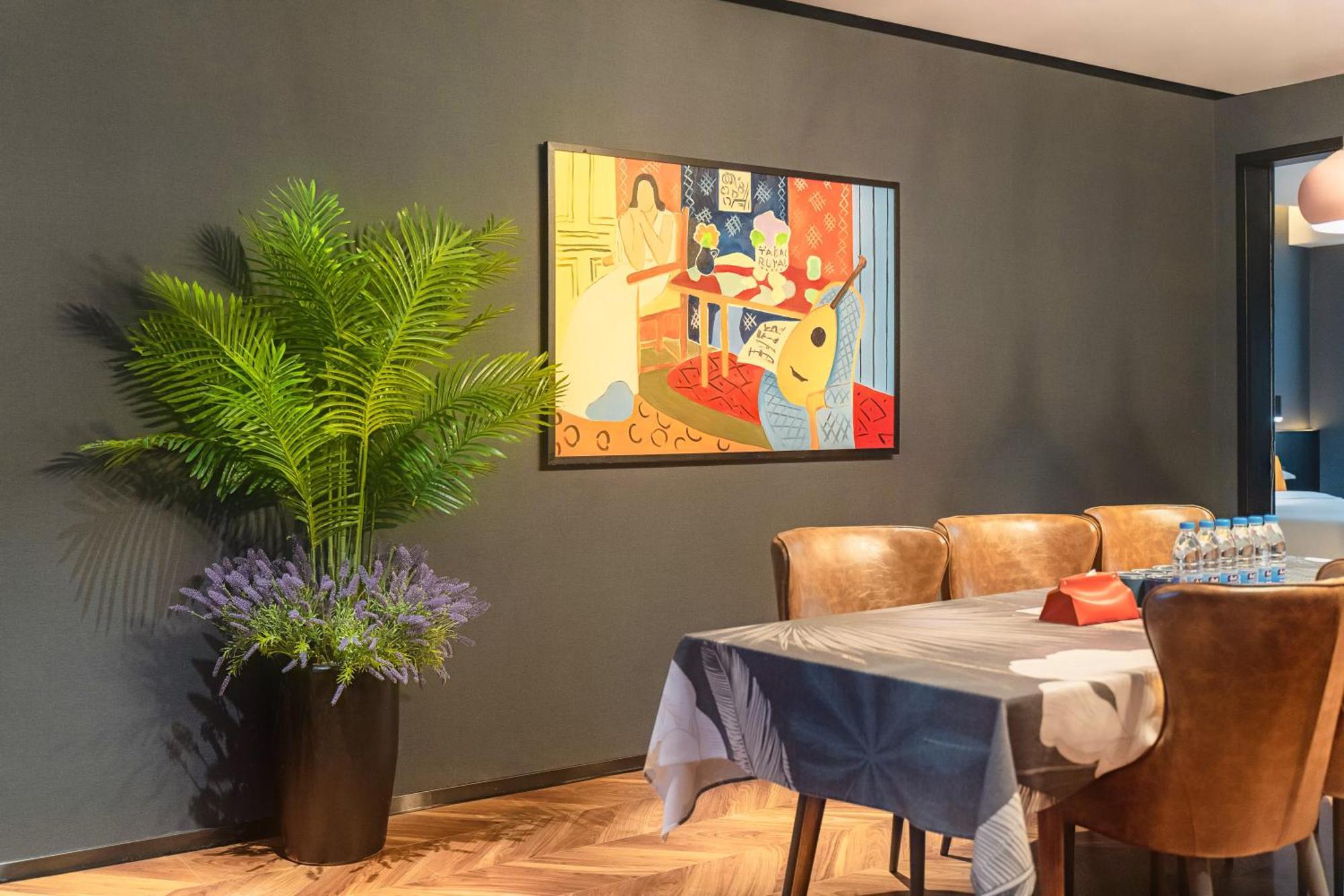 Hesu Designer Hotel & Suites -Near Xi'An Drum Tower And Yongning Gate -Free Laundry Luggage Storage -Kitty Cafe With Freshly Ground Coffee -24H Front Desk -English Service Zewnętrze zdjęcie