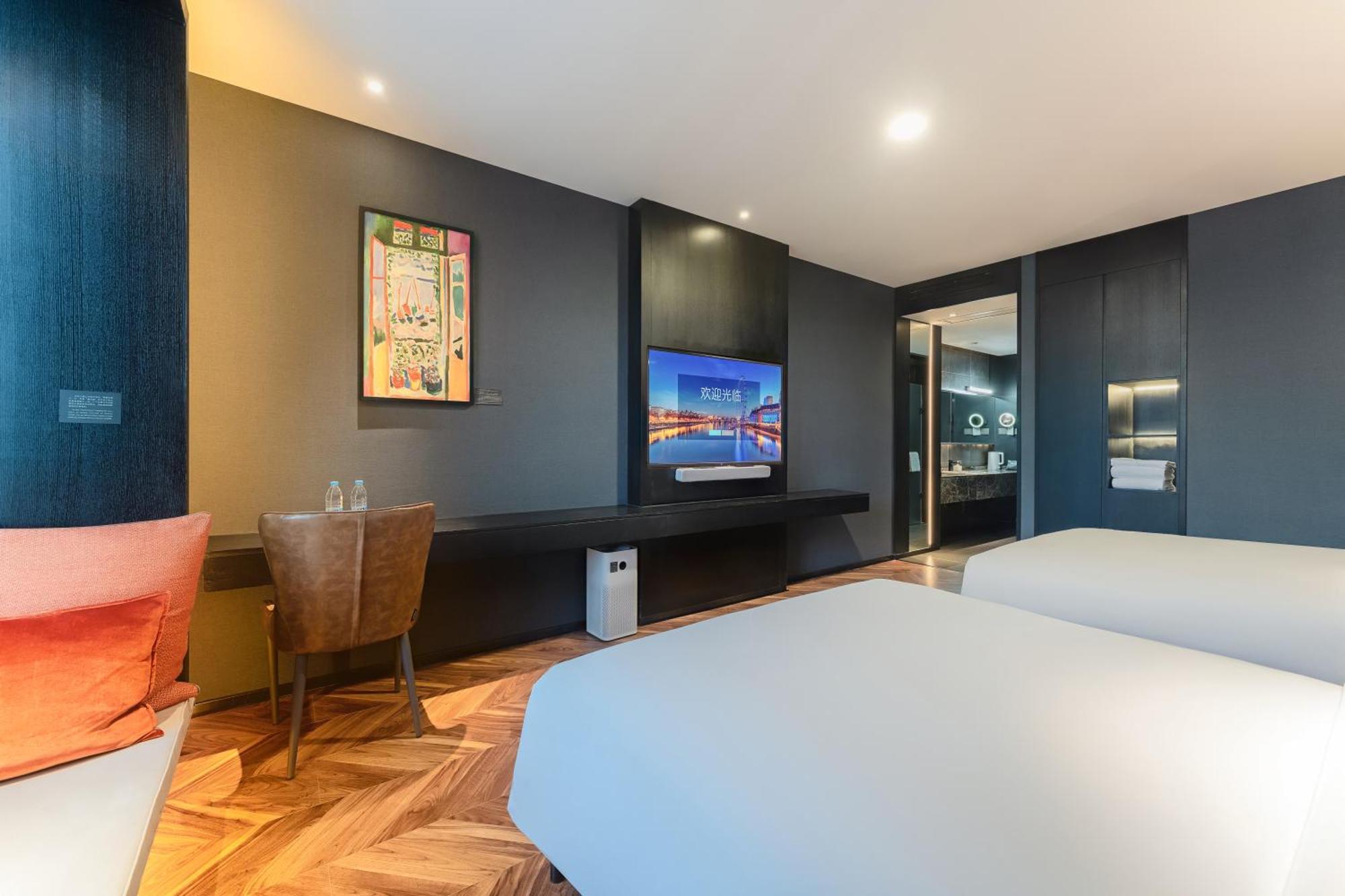 Hesu Designer Hotel & Suites -Near Xi'An Drum Tower And Yongning Gate -Free Laundry Luggage Storage -Kitty Cafe With Freshly Ground Coffee -24H Front Desk -English Service Zewnętrze zdjęcie
