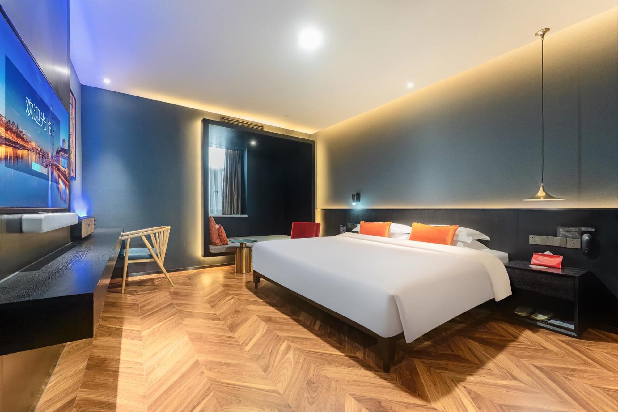 Hesu Designer Hotel & Suites -Near Xi'An Drum Tower And Yongning Gate -Free Laundry Luggage Storage -Kitty Cafe With Freshly Ground Coffee -24H Front Desk -English Service Zewnętrze zdjęcie