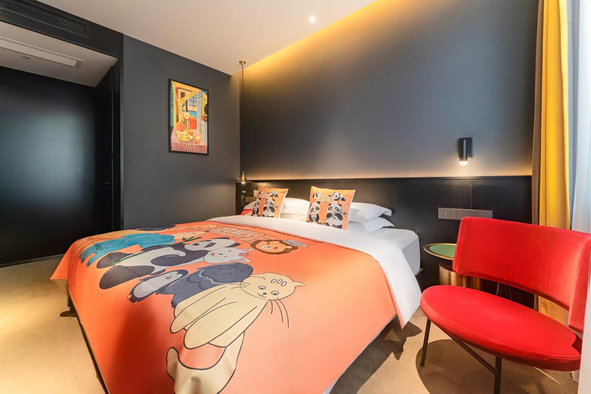 Hesu Designer Hotel & Suites -Near Xi'An Drum Tower And Yongning Gate -Free Laundry Luggage Storage -Kitty Cafe With Freshly Ground Coffee -24H Front Desk -English Service Zewnętrze zdjęcie